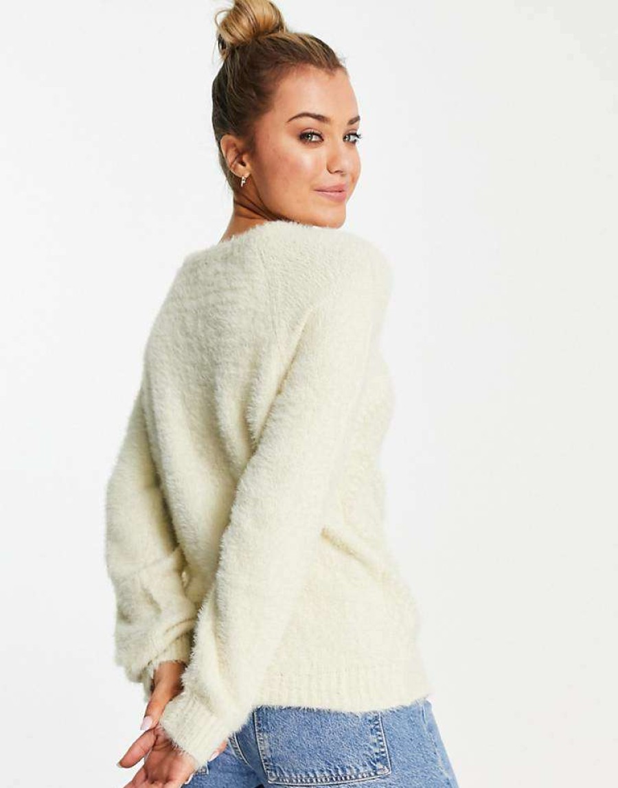 Knitwear & Sweats * | Wednesday'S Girl Jumper In Fluffy Cable Knit For Women Cream