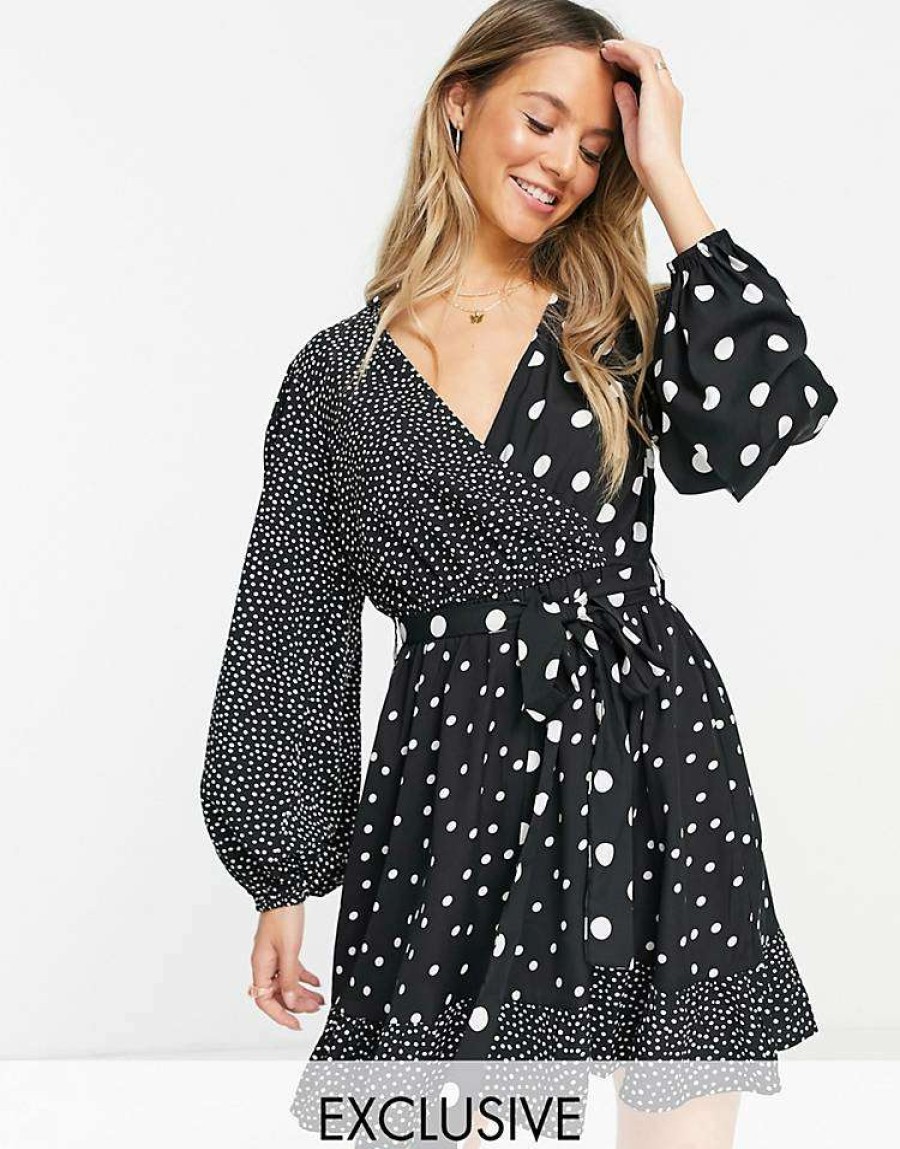 Dresses * | Wednesday'S Girl Mini Wrap Tea Dress In Print For Women Mix Spot