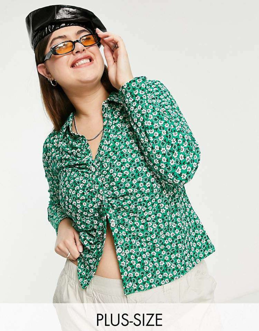 Tops * | Wednesday'S Girl Curve Ruched Front 90S Jersey Shirt In Floral For Women Green Ditsy