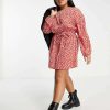 Dresses * | Wednesday'S Girl Curve Long Sleeve Tie Waist Swing Dress In For Women Red Ditsy Floral