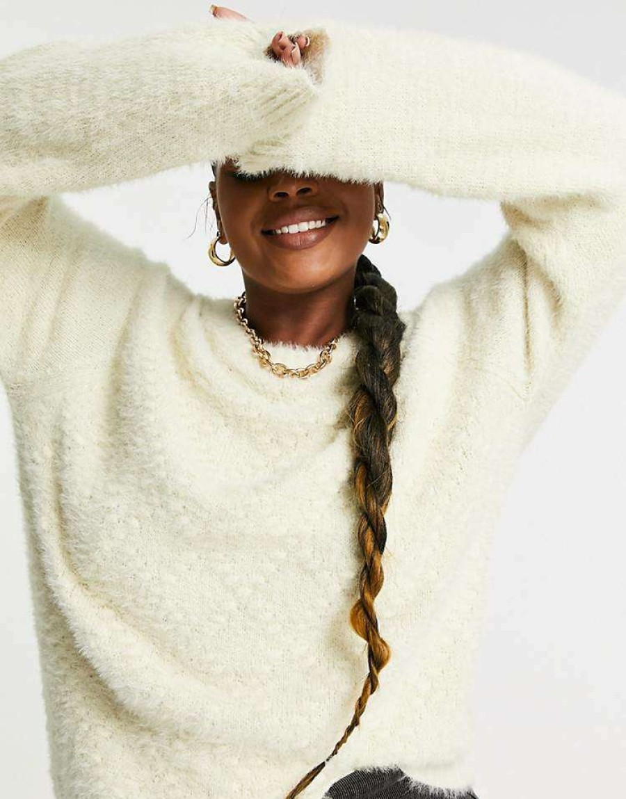 Knitwear & Sweats * | Wednesday'S Girl Curve Jumper In Fluffy Cable Knit For Women Cream