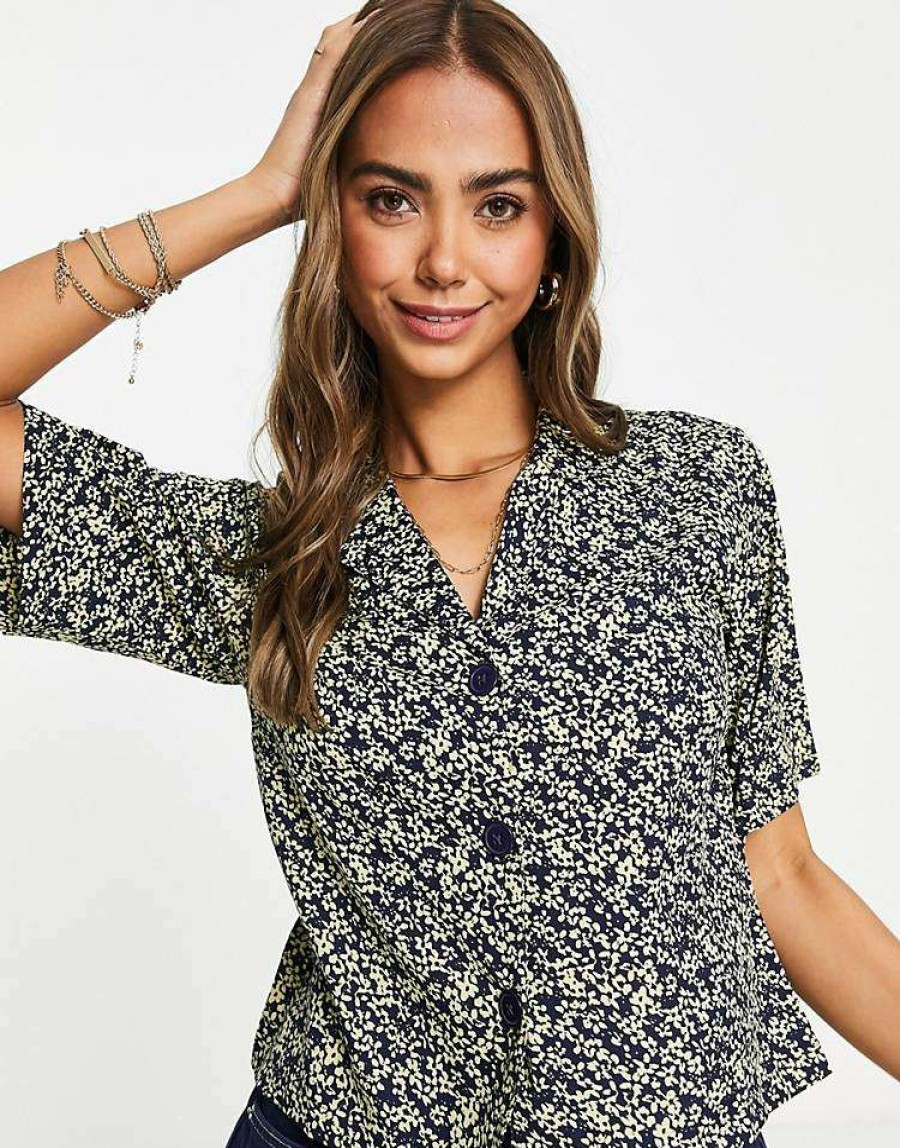 Tops * | Wednesday'S Girl Boxy Crop Shirt In Yellow Navy Floral Co-Ord For Women Navy And Yellow