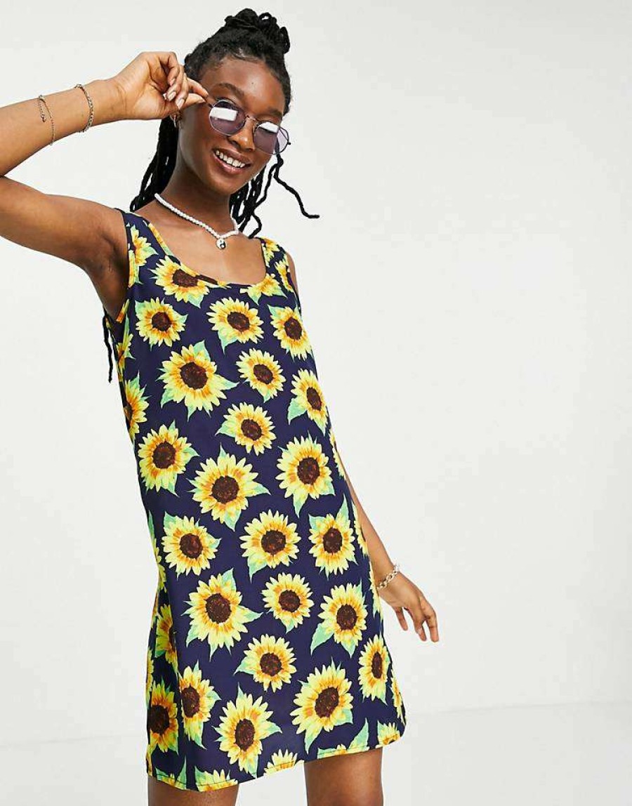 Dresses * | Wednesday'S Girl Relaxed Mini Shift Dress In Vintage Sunflower Print For Women Navy Sunflower