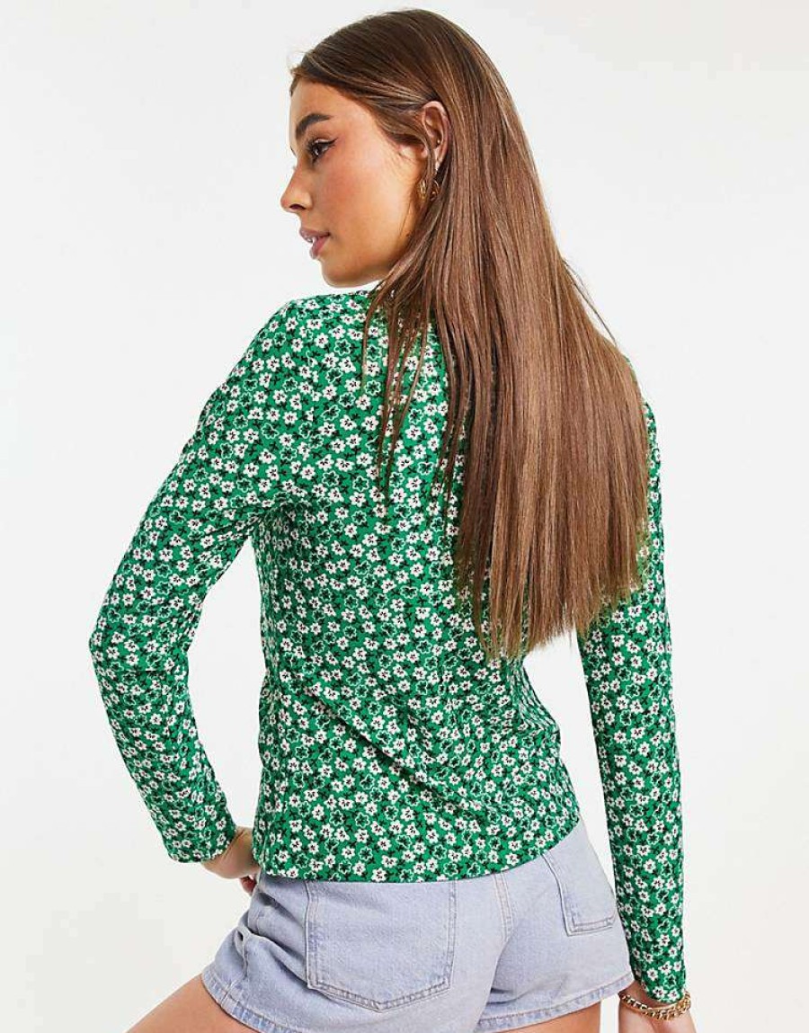 Tops * | Wednesday'S Girl Ruched Front 90S Jersey Shirt In Floral For Women Green Ditsy