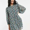 Dresses * | Wednesday'S Girl Long Sleeve Mini Smock Dress With Full Skirt In Vintage Floral For Women Multi Floral