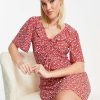 Dresses * | Wednesday'S Girl Ruched Front V-Neck Flippy Tea Dress In For Women Red Ditsy